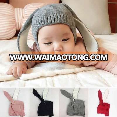 Hot Selling Small Cute Rabbit Knitted Baby Hat with Ears