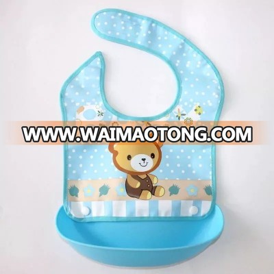 2017 popular removable cotton silicone waterproof baby bibs with food catcher